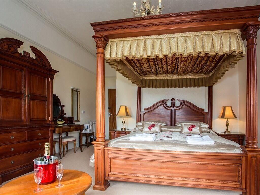 Elmington House- Adults Only Guest house Torquay